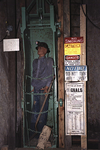 Mining-museum-display